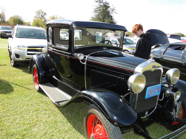 /pictures/Car Show_2024/DSC07825.jpg